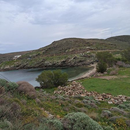 Villa Niloya Kythnos Лутра Экстерьер фото