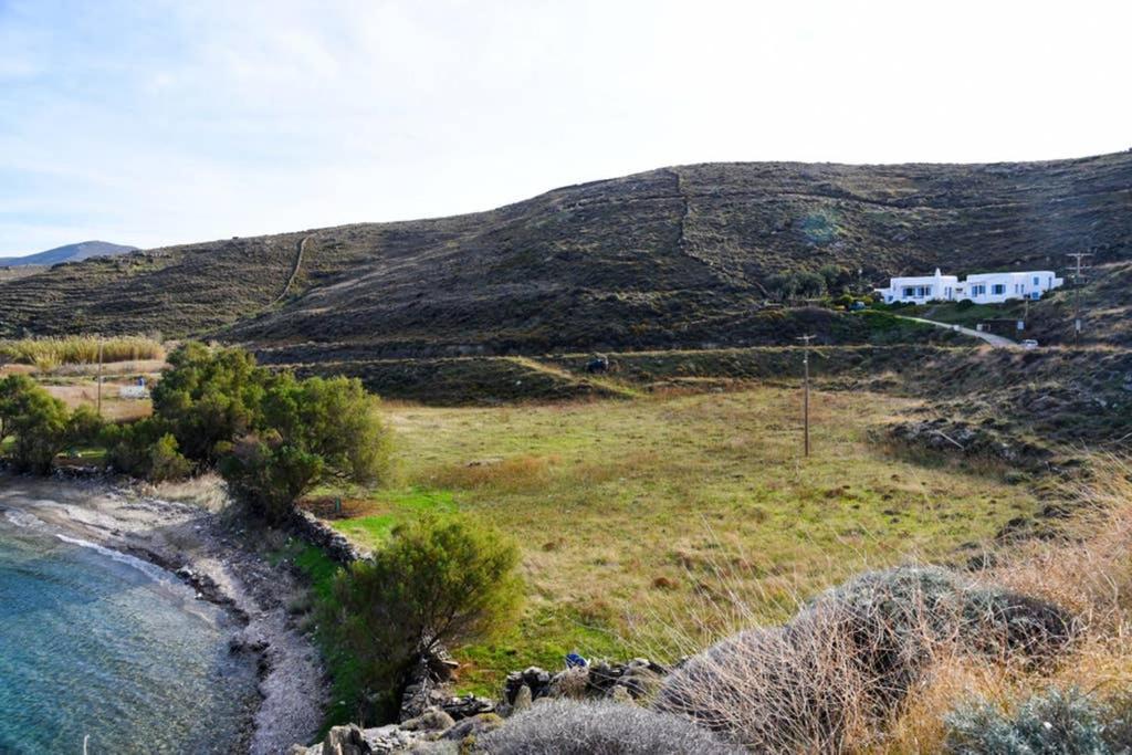 Villa Niloya Kythnos Лутра Экстерьер фото