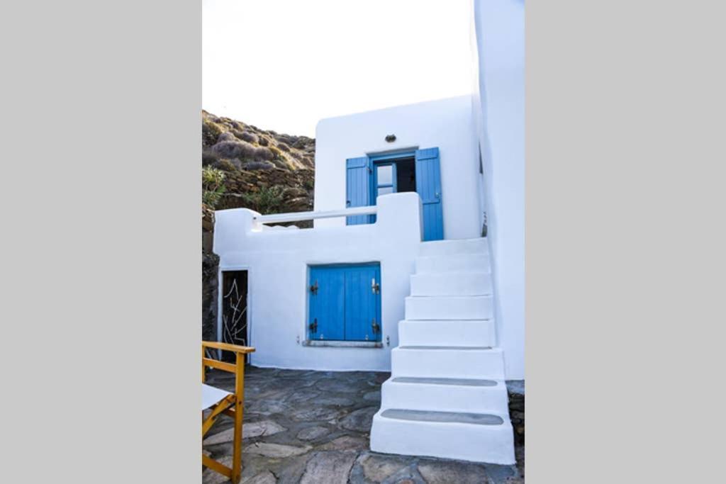 Villa Niloya Kythnos Лутра Экстерьер фото
