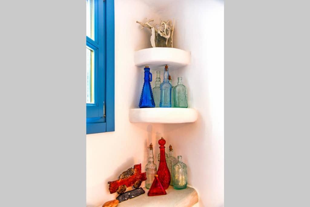Villa Niloya Kythnos Лутра Экстерьер фото